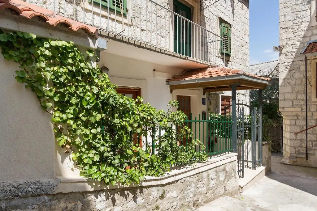 Apartments Varos Split Croatia